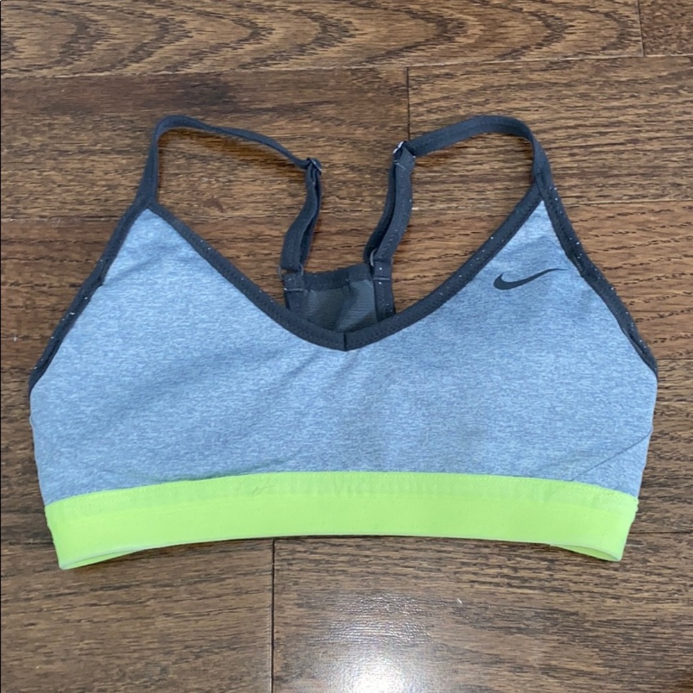 nike sports bra
